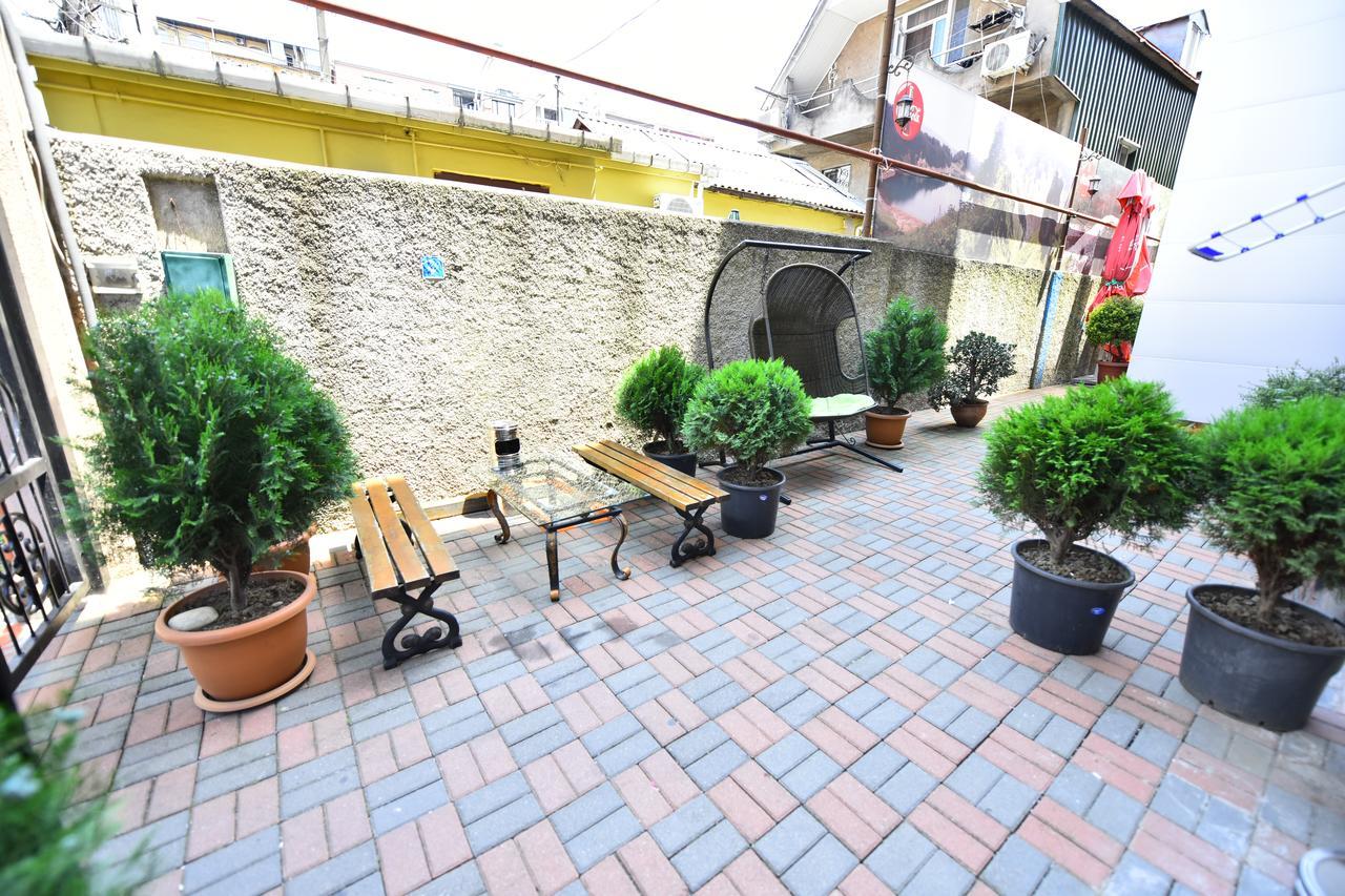 Hotel Phaliashvili Batumi Esterno foto